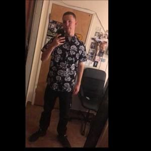 Meet your Posher, Angel